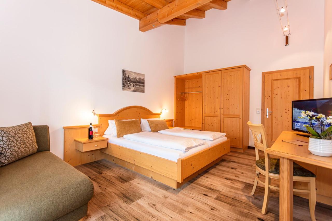 Berggasthof Hinterreit Maria Alm am Steinernen Meer Buitenkant foto
